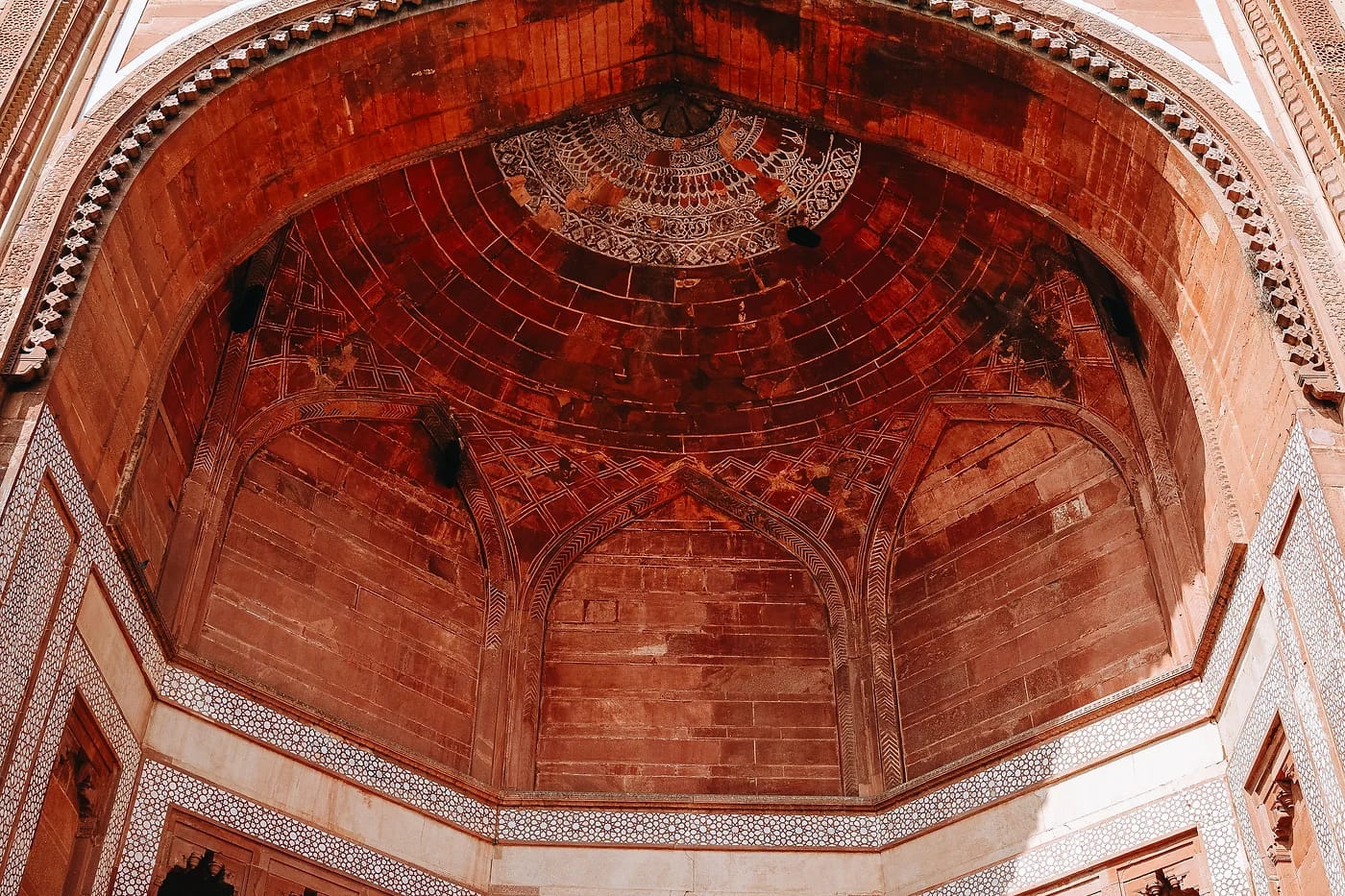 Buland Darwazan voitonportti Fatehpur Sikrissä