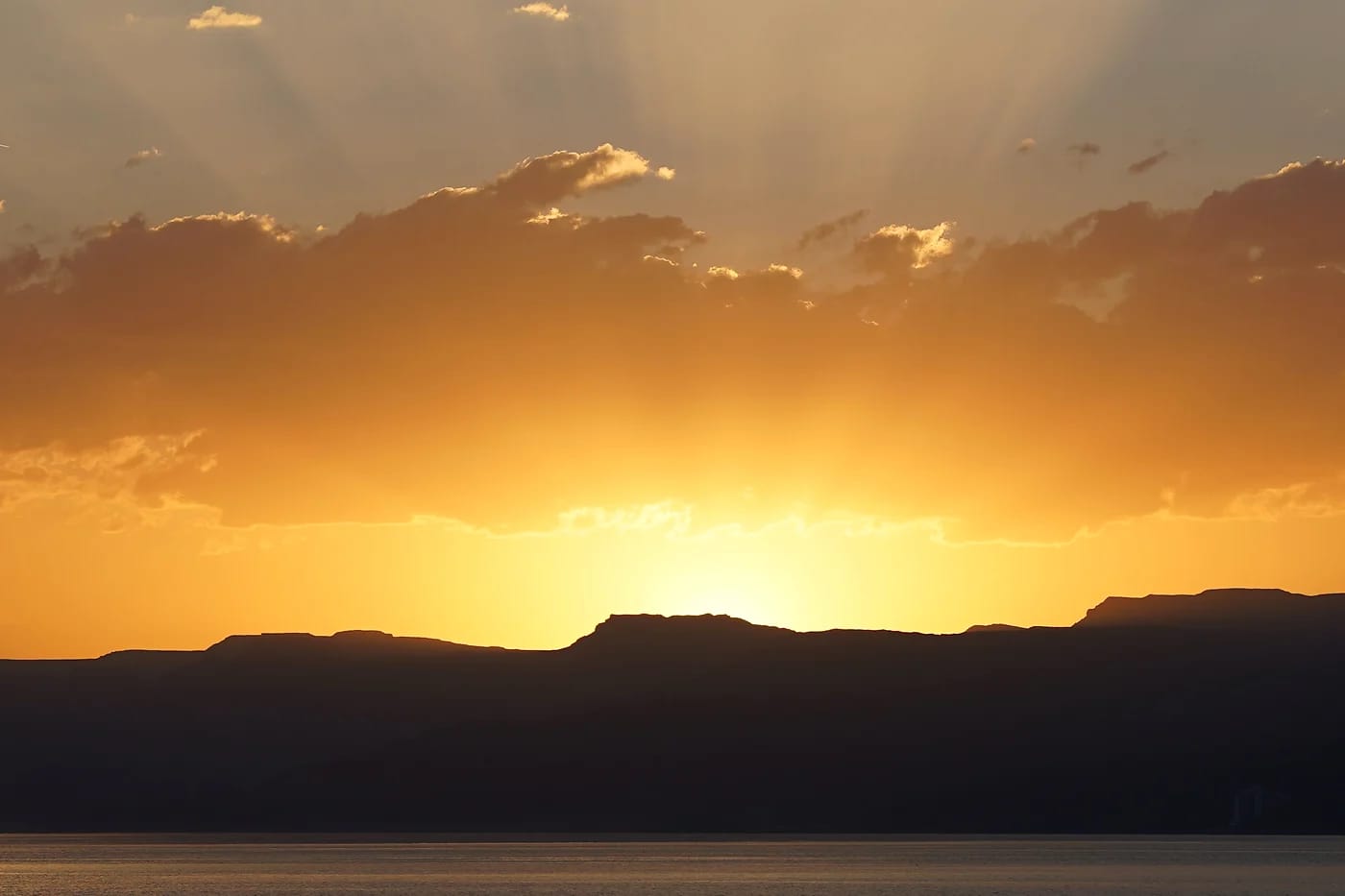 Auringonlasku Akabanlahdella