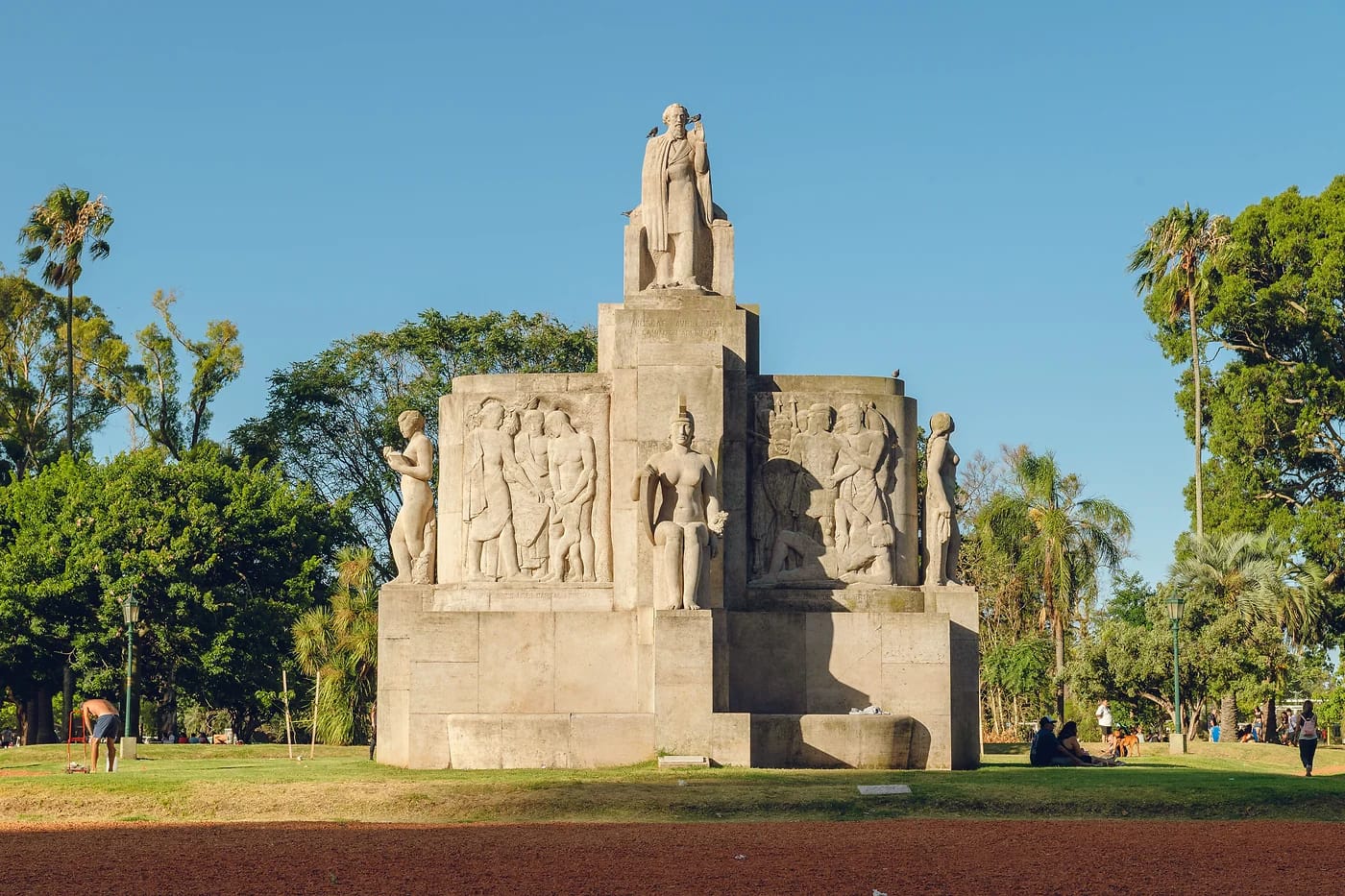 Monumentti Palermon puistossa