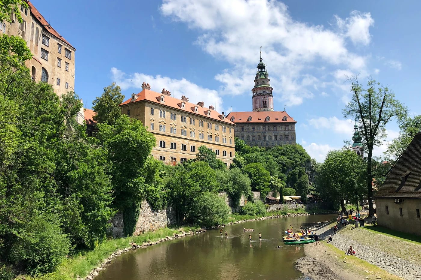Linna Vltavan varrella
