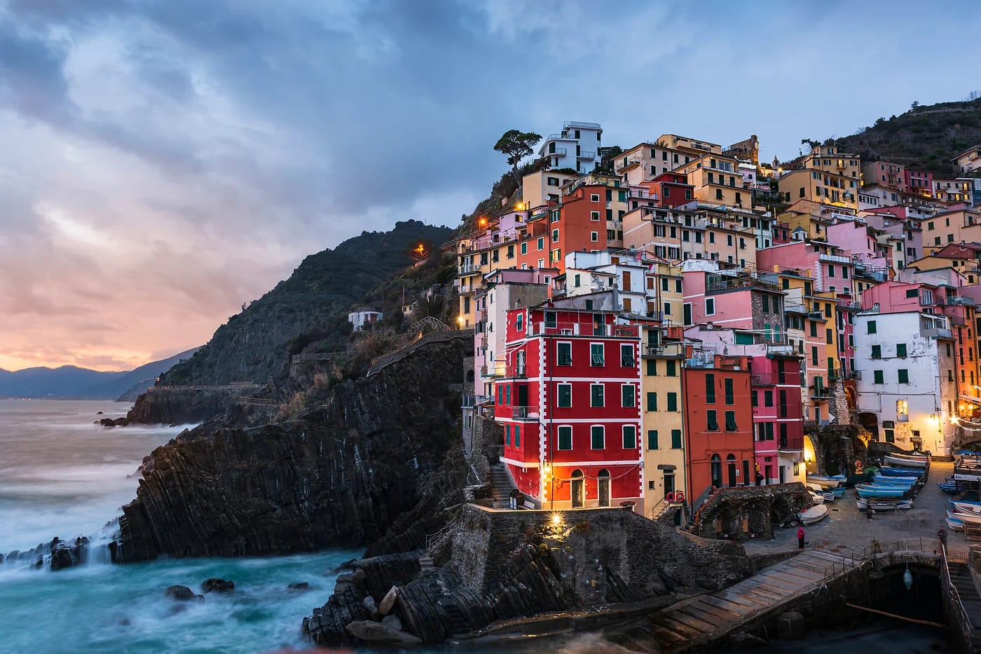 Riomaggiore auringonlaskussa