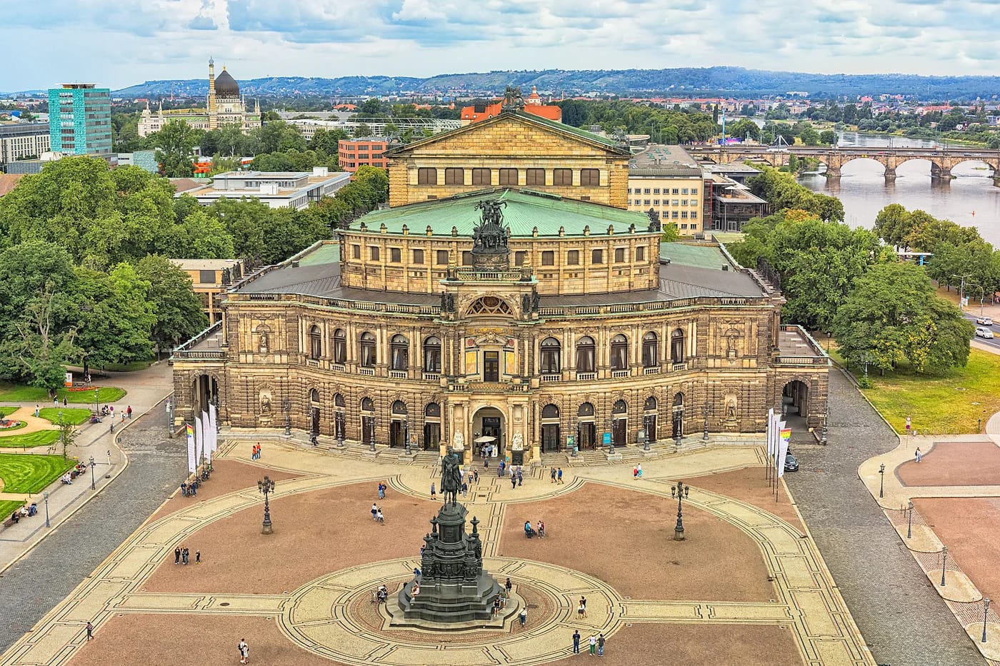 Semperoper ja Theaterplatz ilmasta