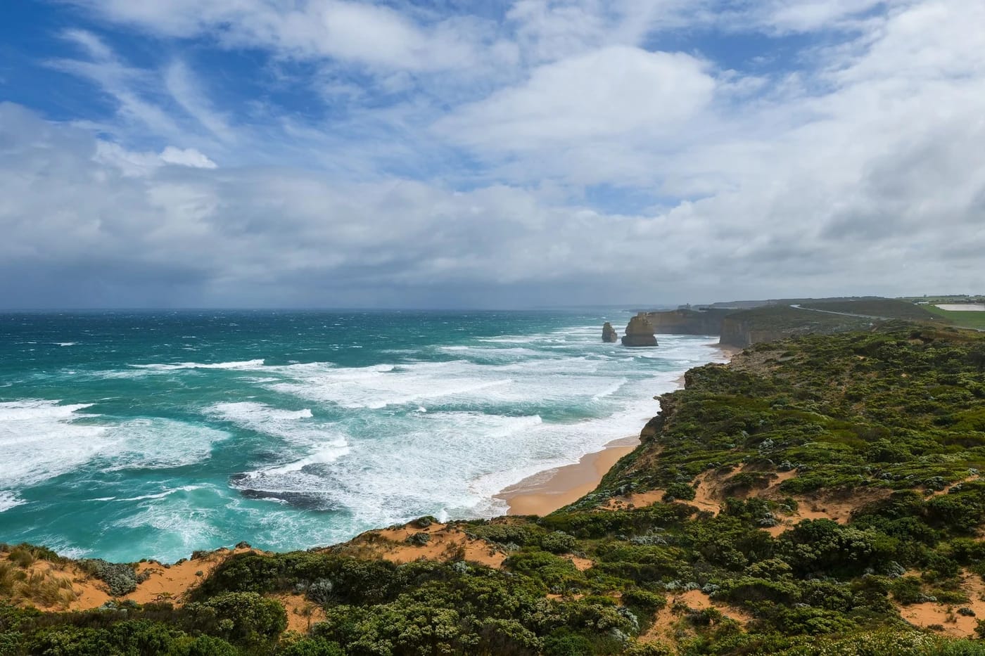 Great Ocean Roadin jylhä rannikko