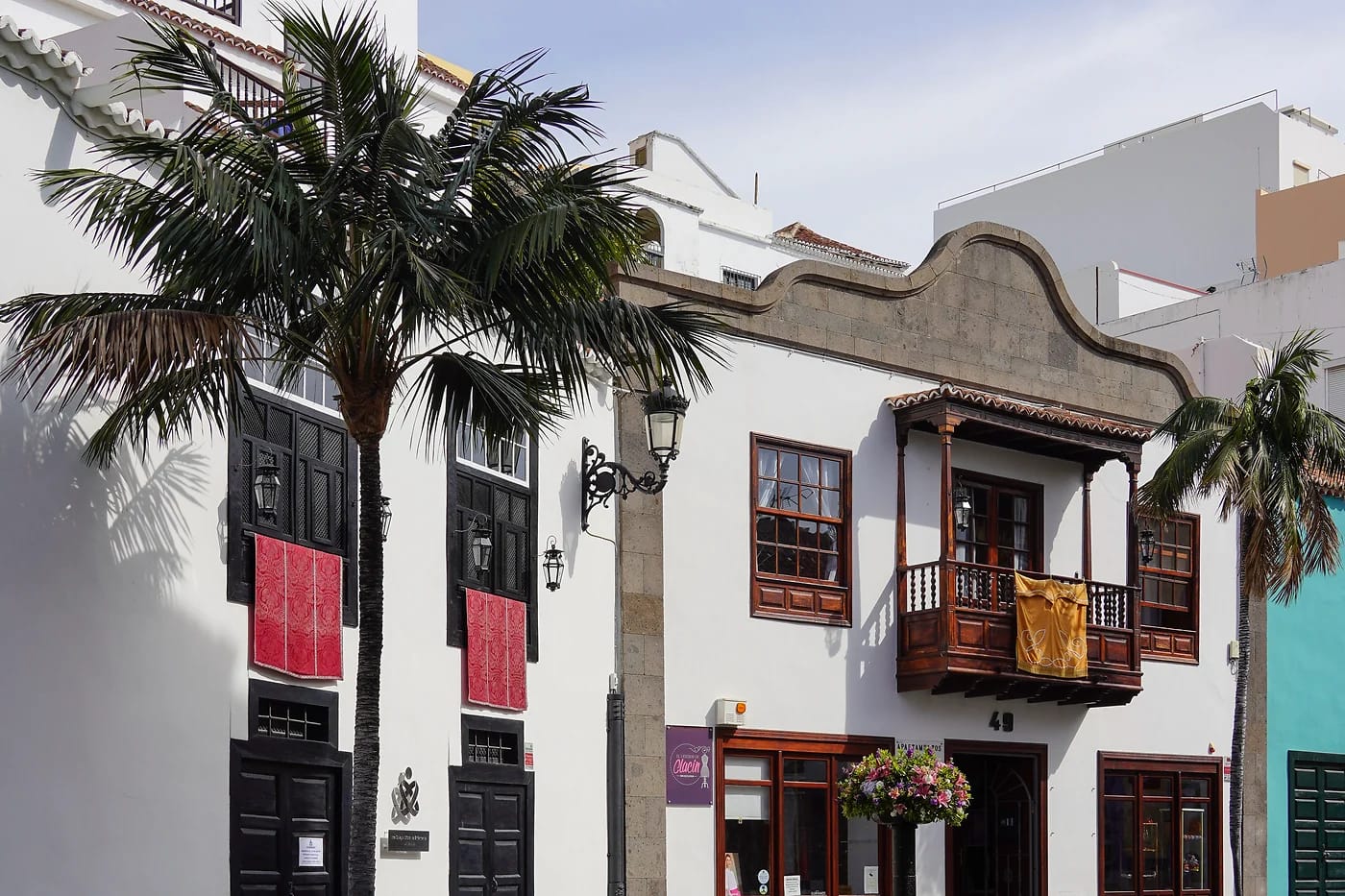 Santa Cruz de La Palman siirtomaatalot ja palmut