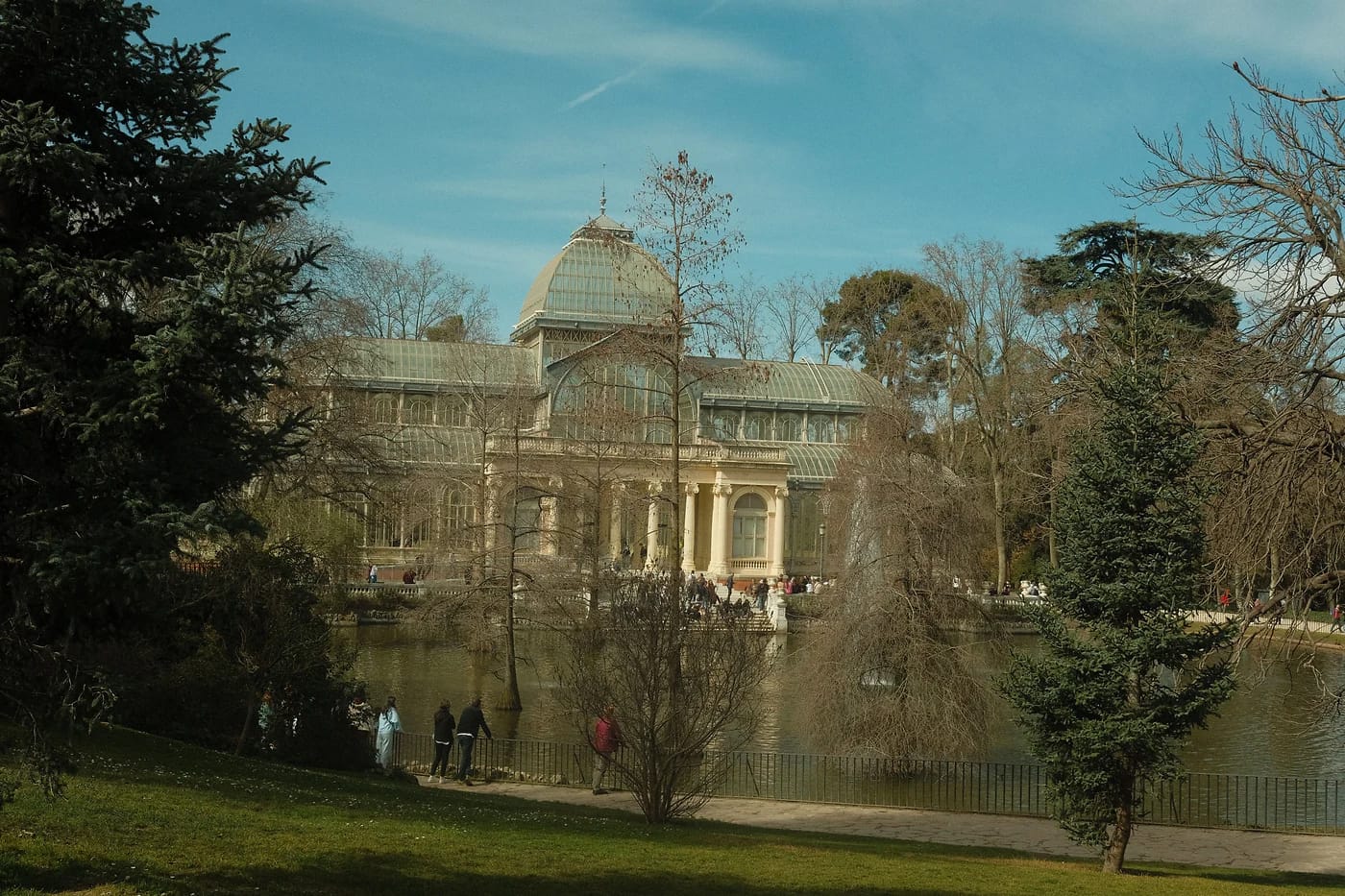 Retiro-puiston Kristallipalatsi Madridissa