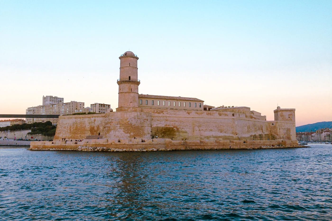 Fort Saint-Jean sataman suulla