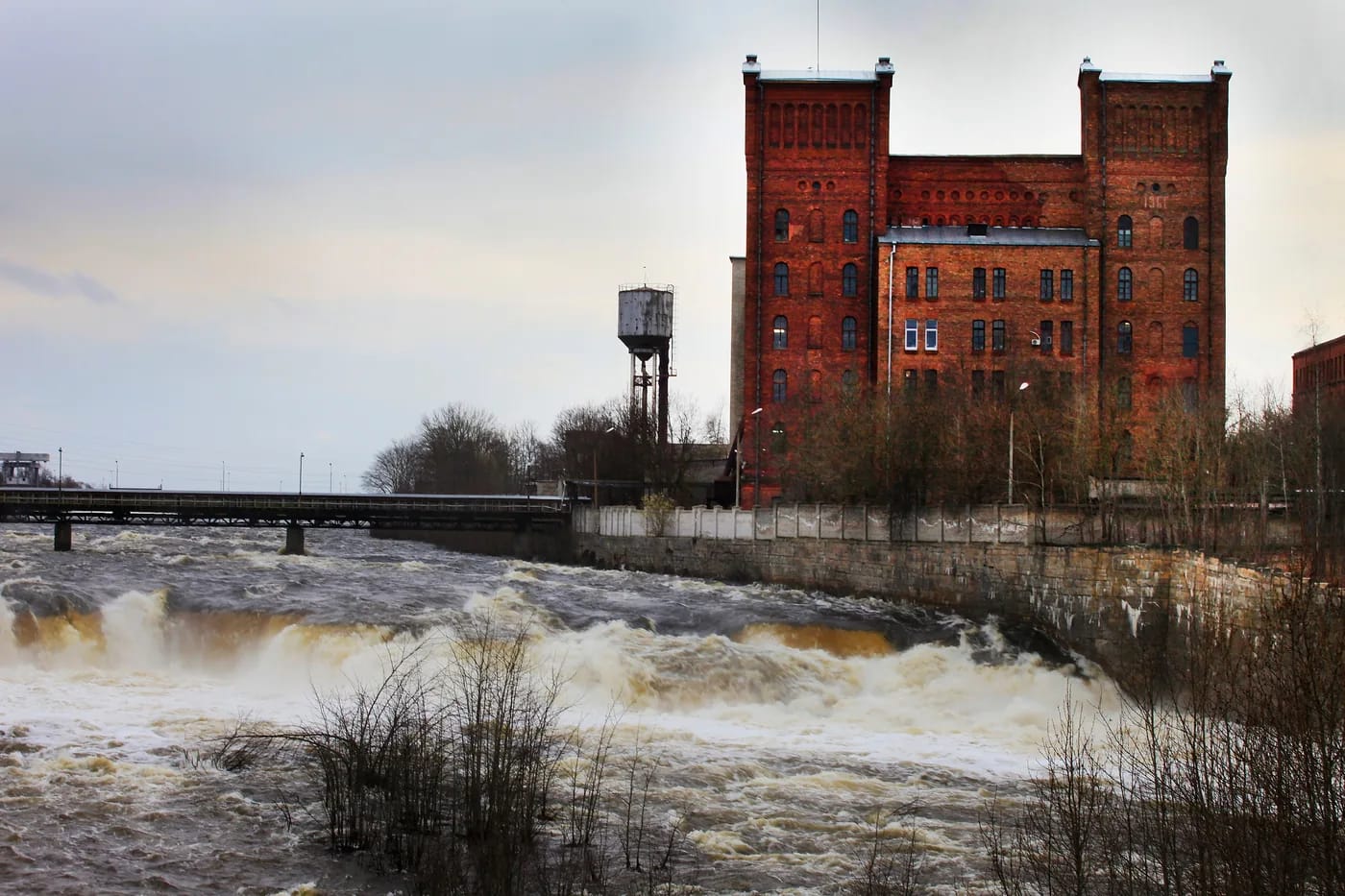 Narvajoen kosket ja Kreenholmin Georgin tehdas