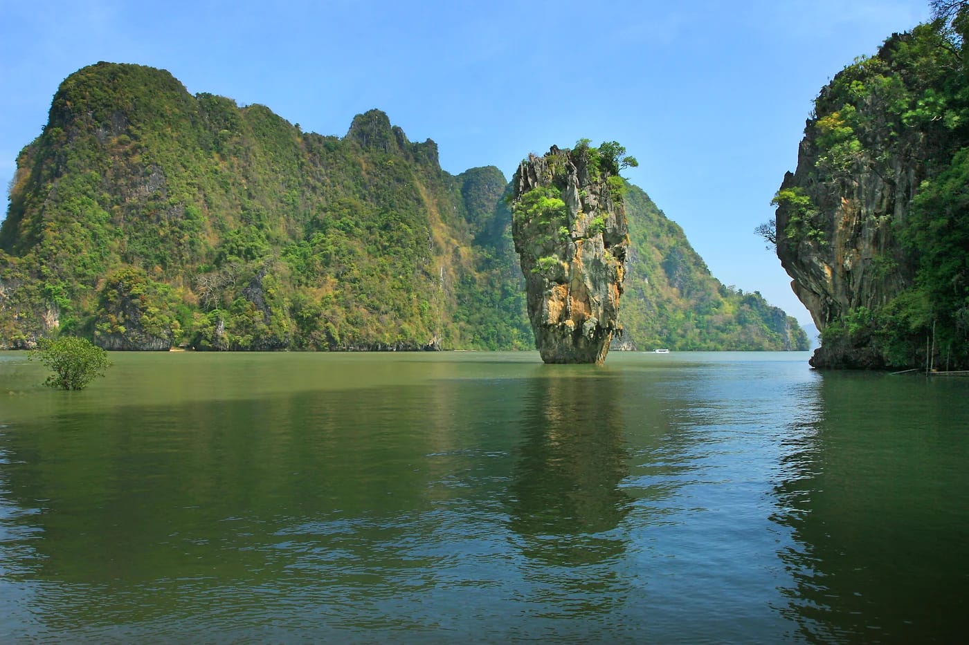 James Bond -saari (Ko Tapu) Phang Nga -lahdella
