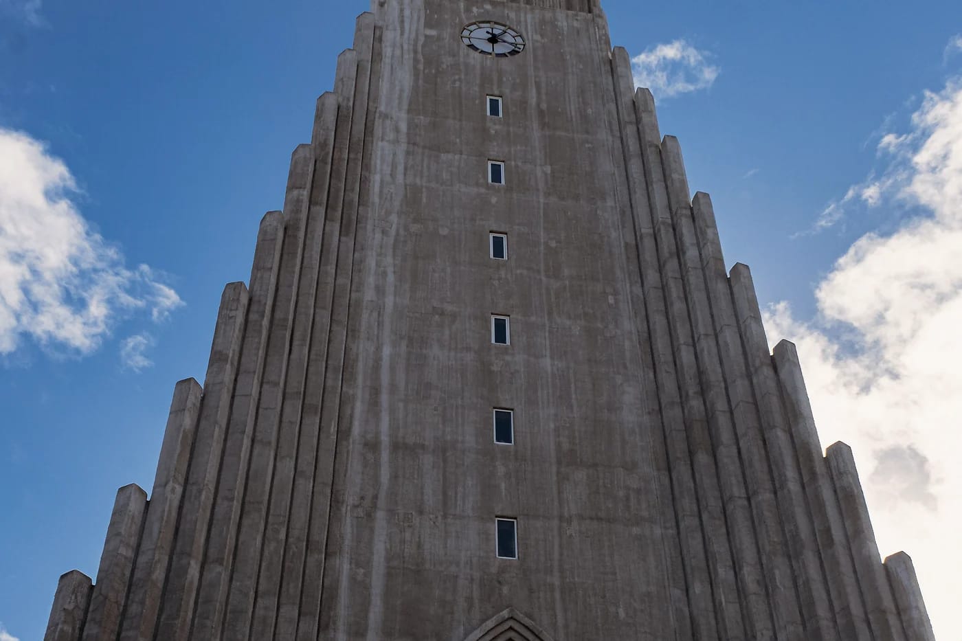 Hallgrímskirkjan kirkontorni Reykjavíkissa