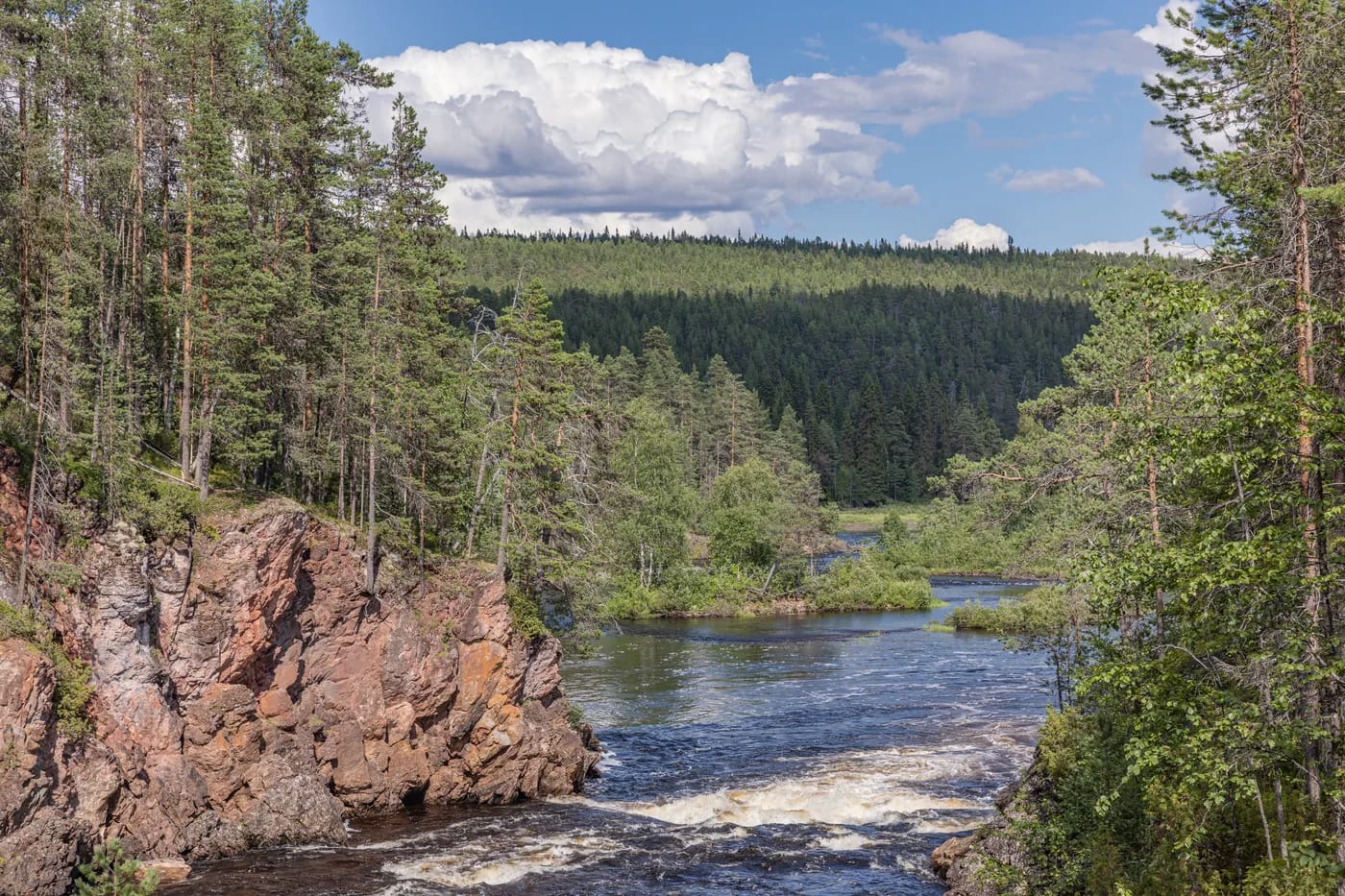 Oulangan kansallispuiston maisemaa