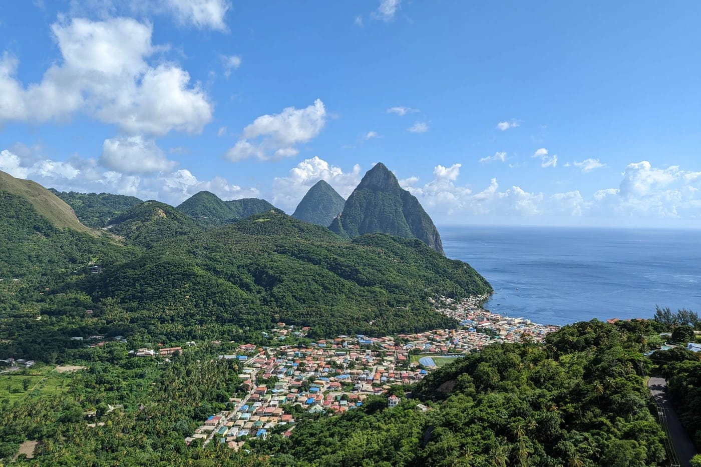 Pitons ja Soufrière ilmasta