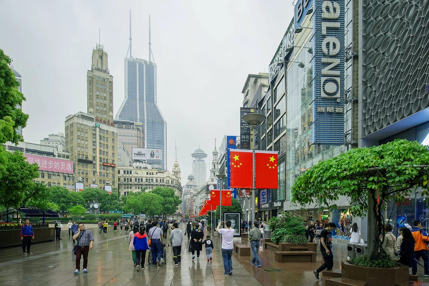 Nanjing Road päivällä