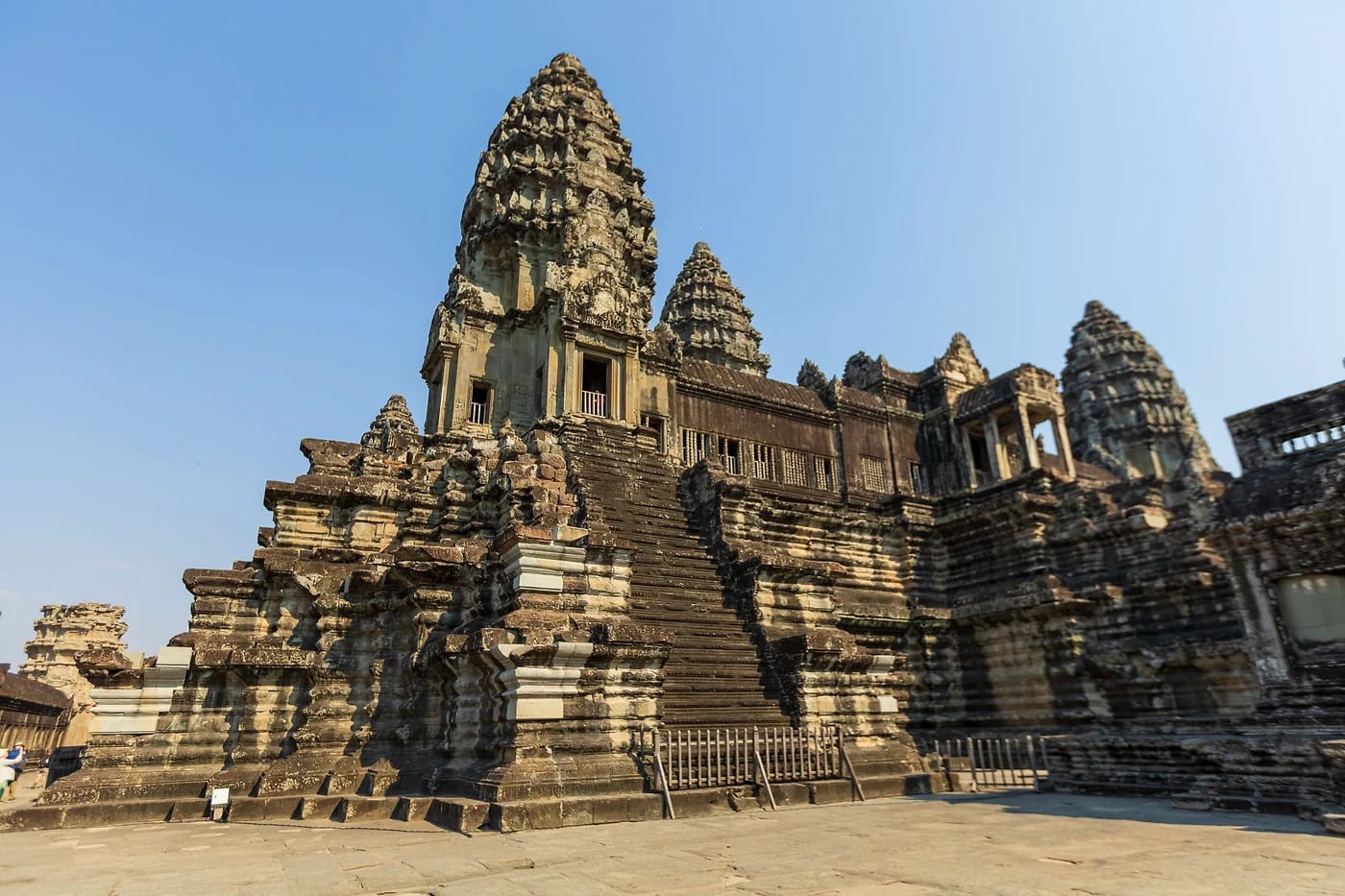 Angkor Watin keskustornit