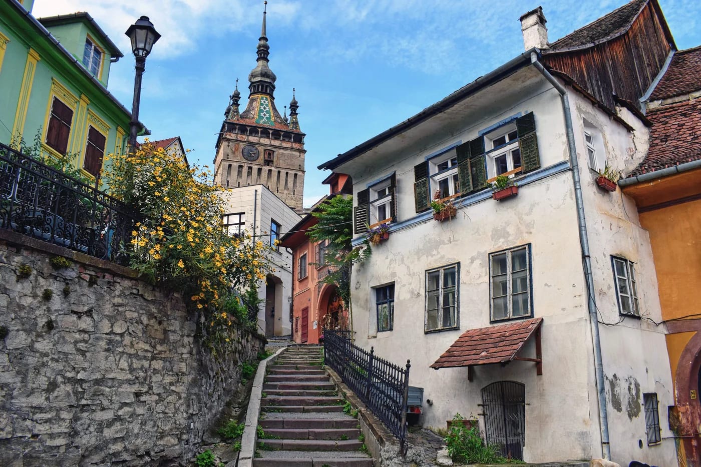 Sighișoaran kellotorni ja katetut portaat