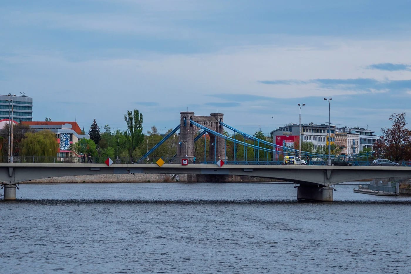Grunwald-silta Oderin yli Wrocławissa