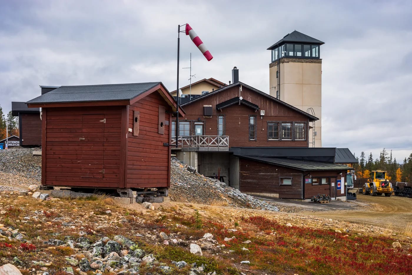 Ylläksen hiihtokeskuksen palvelurakennukset