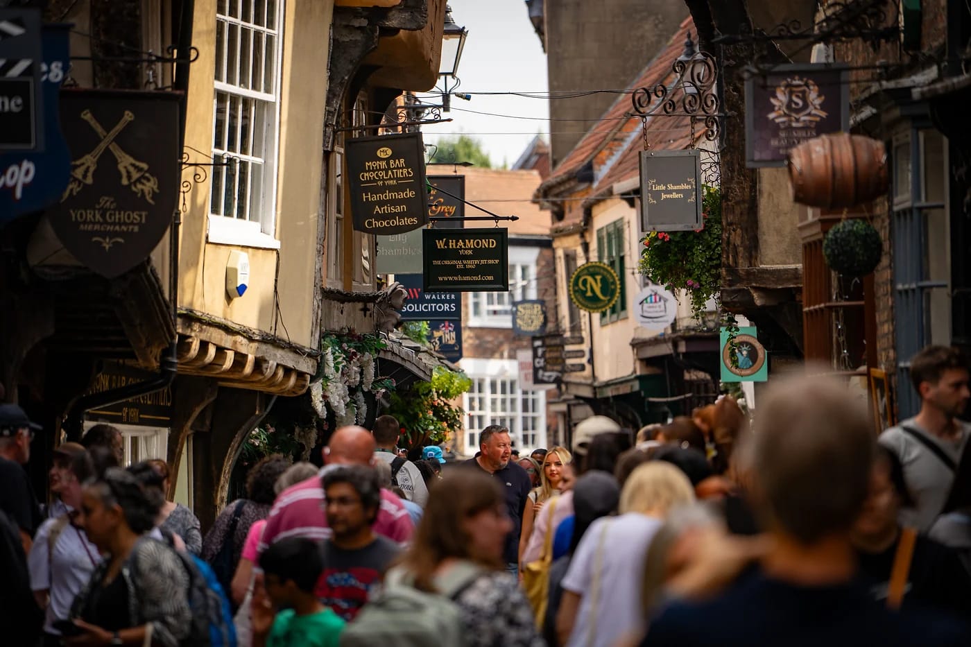 The Shambles täynnä kävijöitä