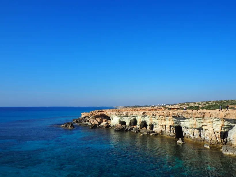 Meriluolat (Sea Caves)