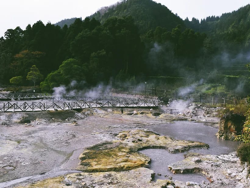 Furnas