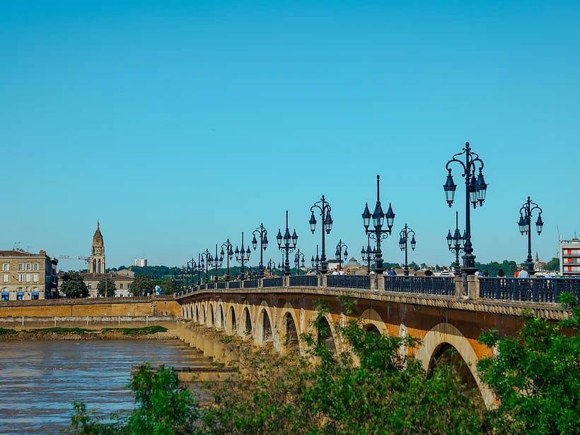 Pont de Pierre