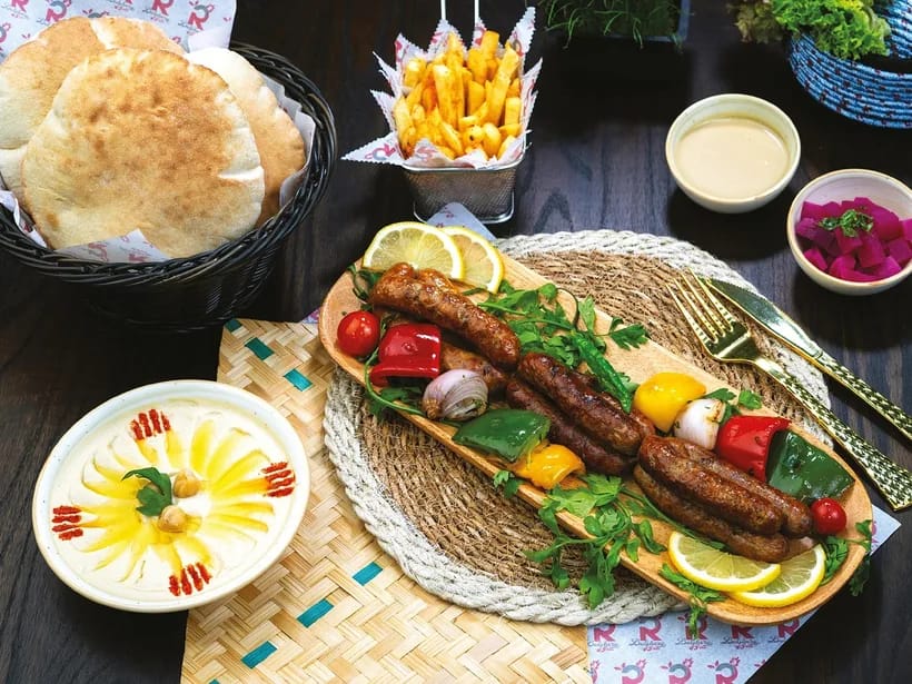 Paikallinen ruokalaji kohteessa Dubai
