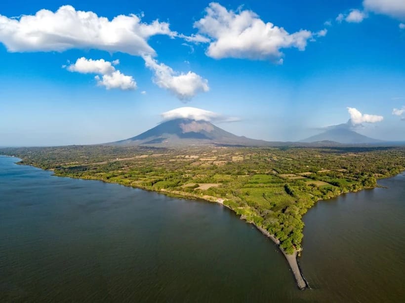 Ometepe & Apoyo
