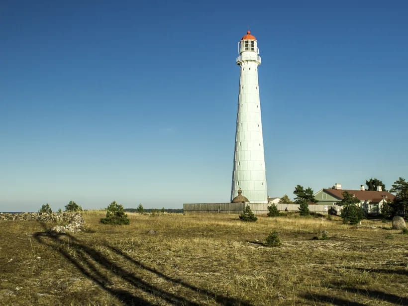 Tahkunan majakka ja niemi