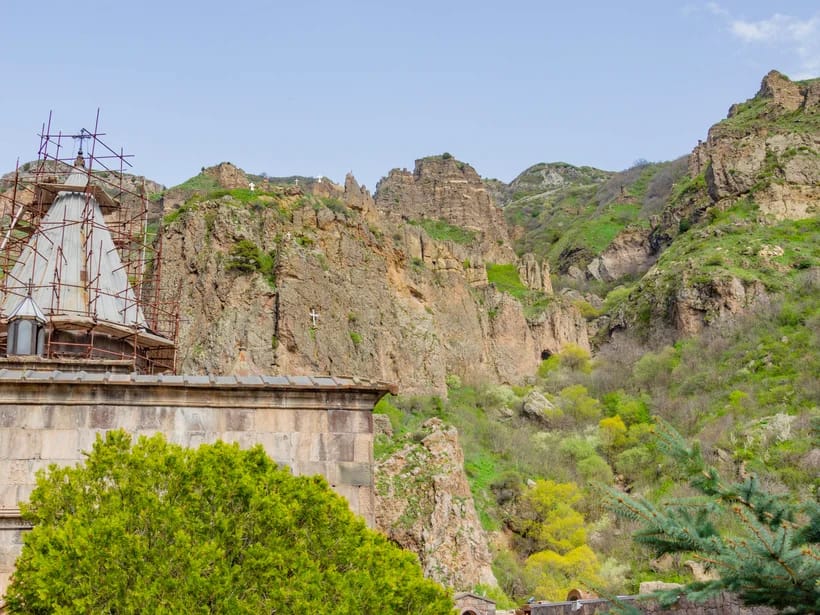 Geghard & Garni