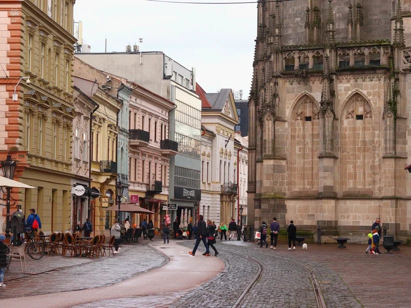 Hlavná-katu