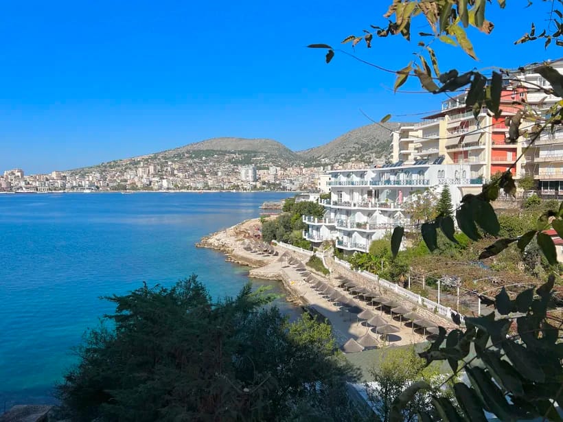 Päiväretki: Sarandë