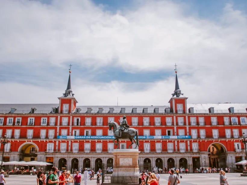 Plaza Mayor & Puerta del Sol