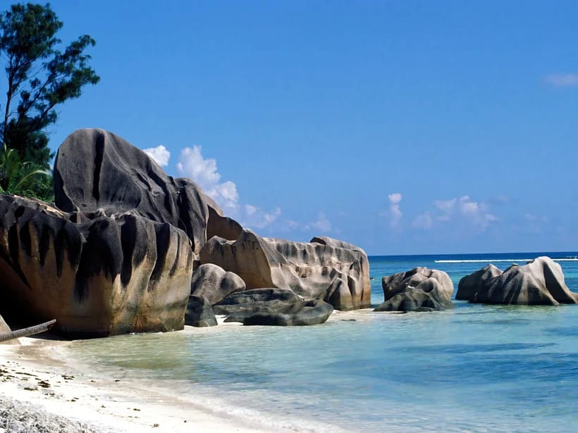 Praslin & La Digue