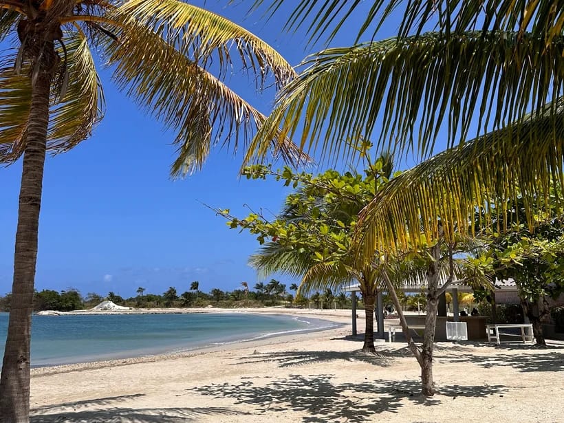 Seven Mile Beach