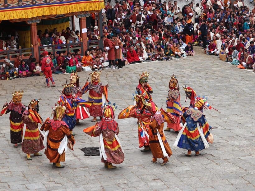 Tsechu-festivaali