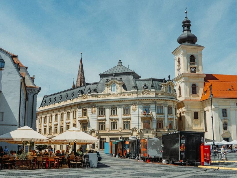 Suuri aukio (Piața Mare)