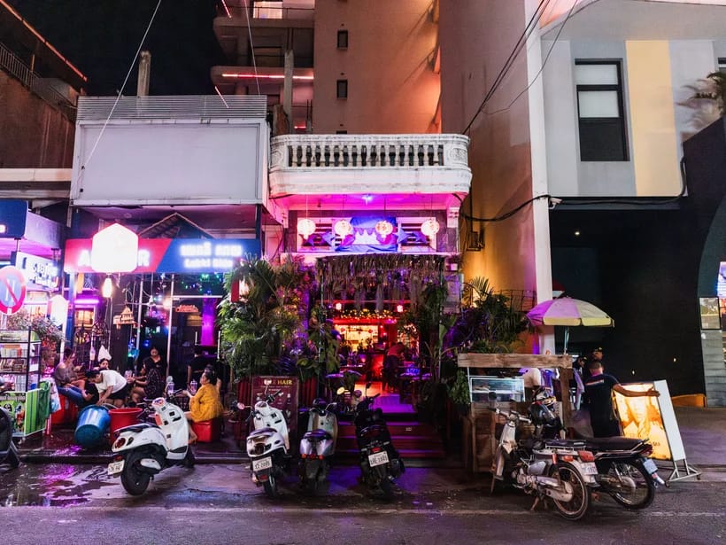 Pub Street & yömarkkinat
