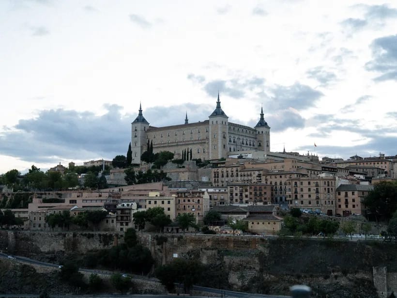 Alcázar ja armeijamuseo
