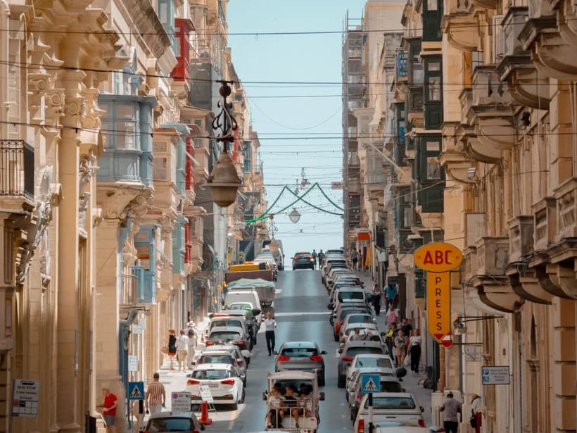 Kaupunginportti & Republic Street