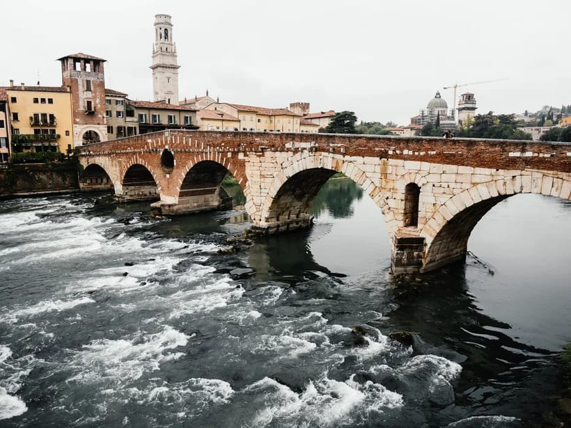 Ponte Pietra