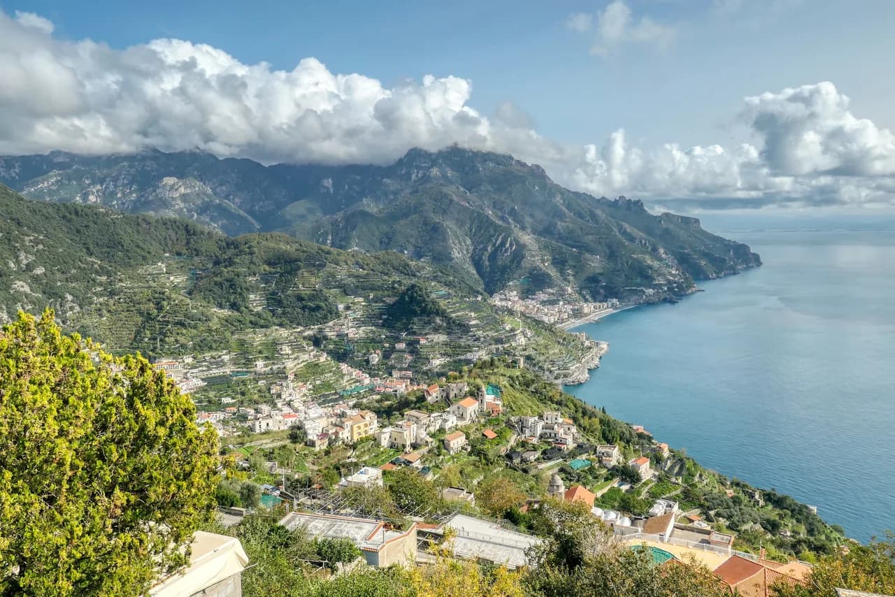 Amalfin rannikko, Campania — matkakohde