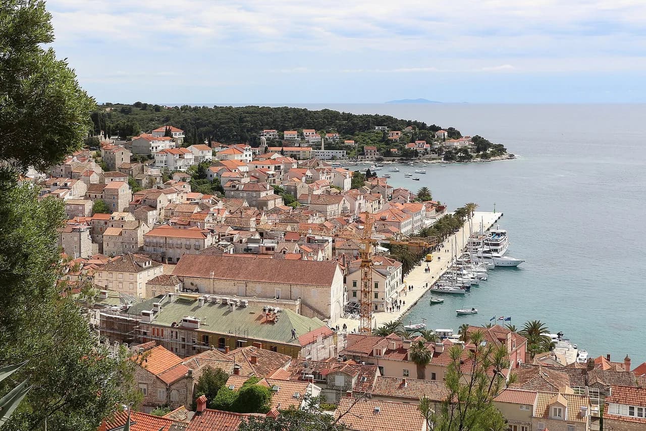 Hvar, Dalmatia — matkakohde