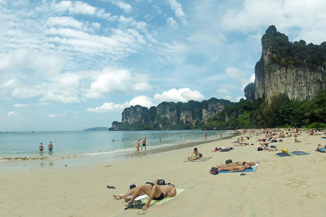 Krabi, Andamaanienmeri — matkakohde