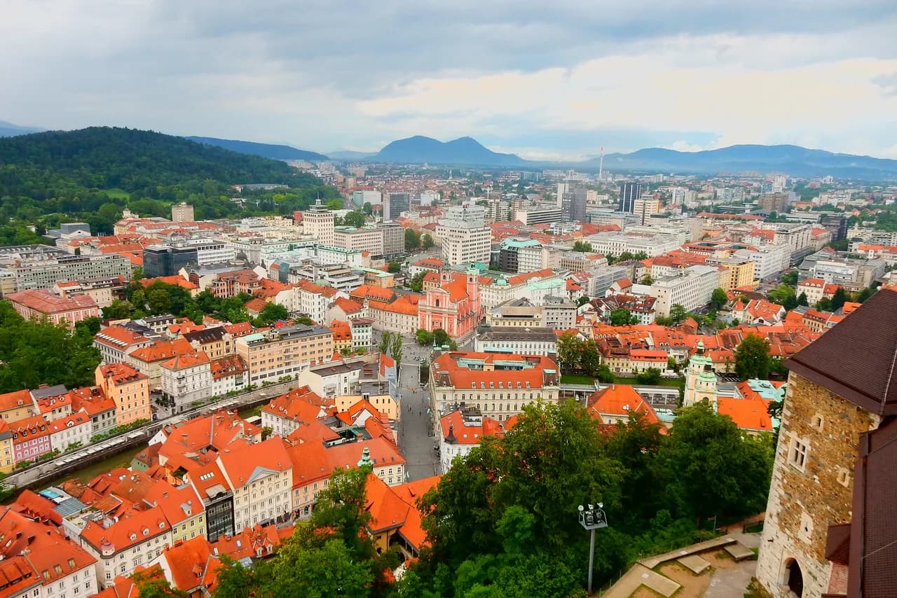 Ljubljana, Sisämaa — matkakohde