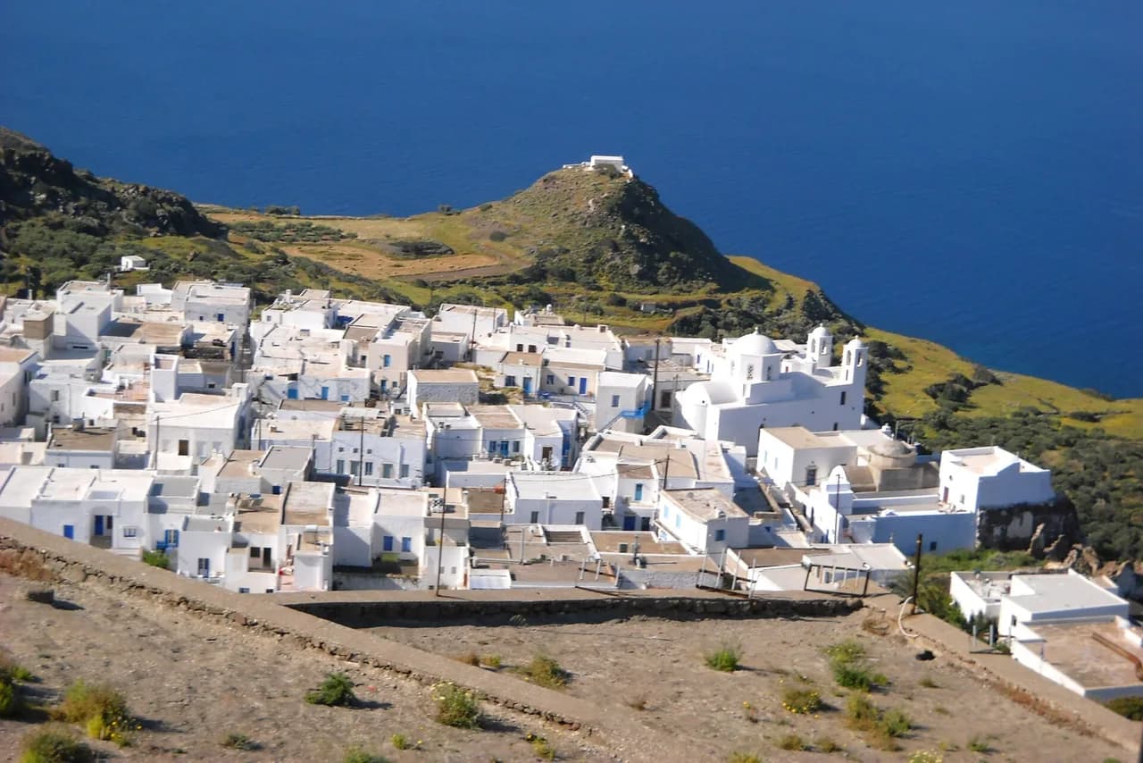 Milos, Kykladit — matkakohde