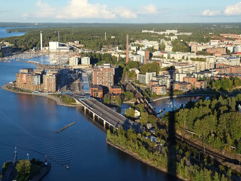Näsinneula ja Särkänniemi
