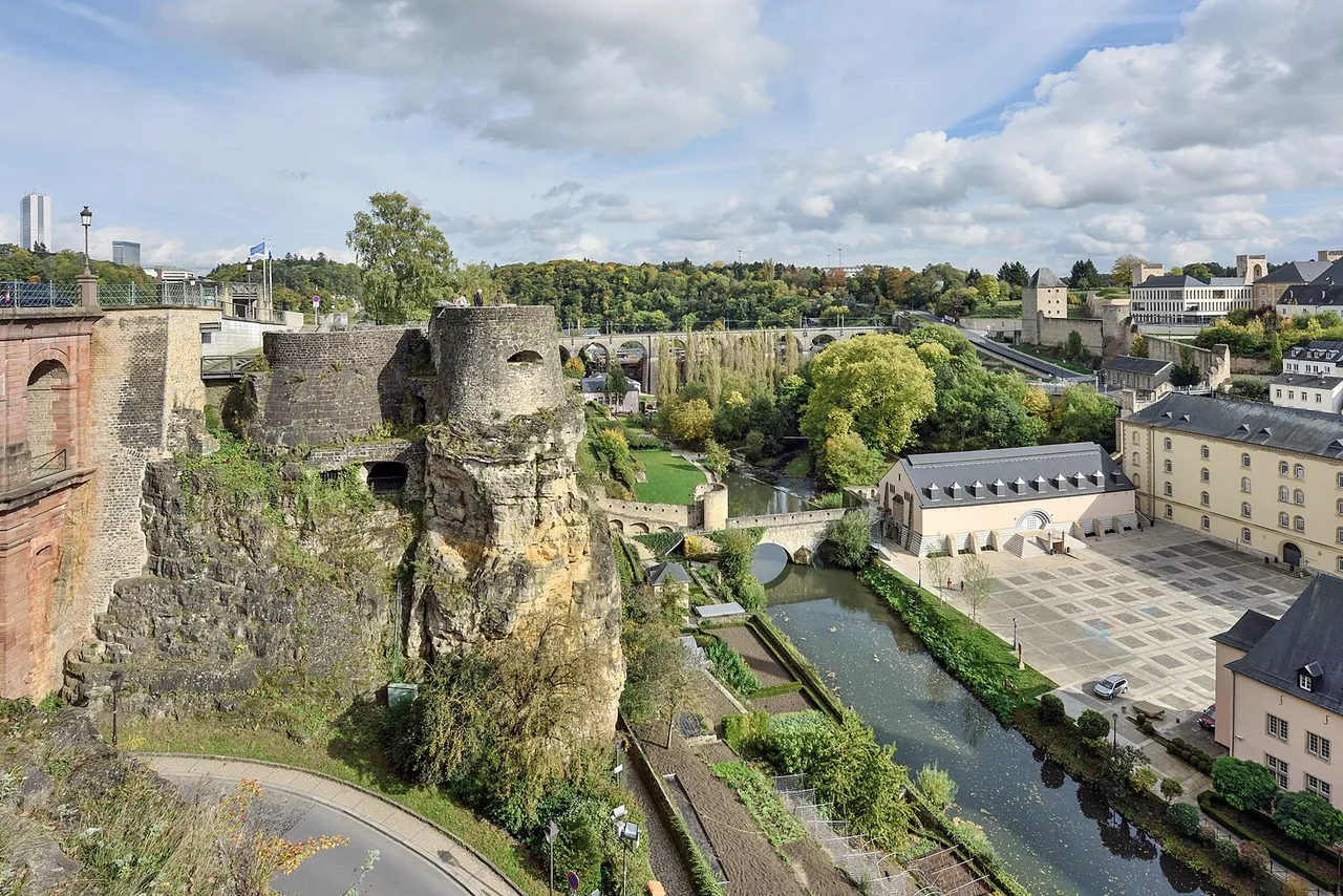Luxemburg