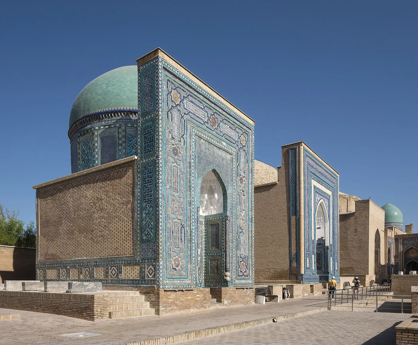 Shah-i-Zindan mausoleumikuja