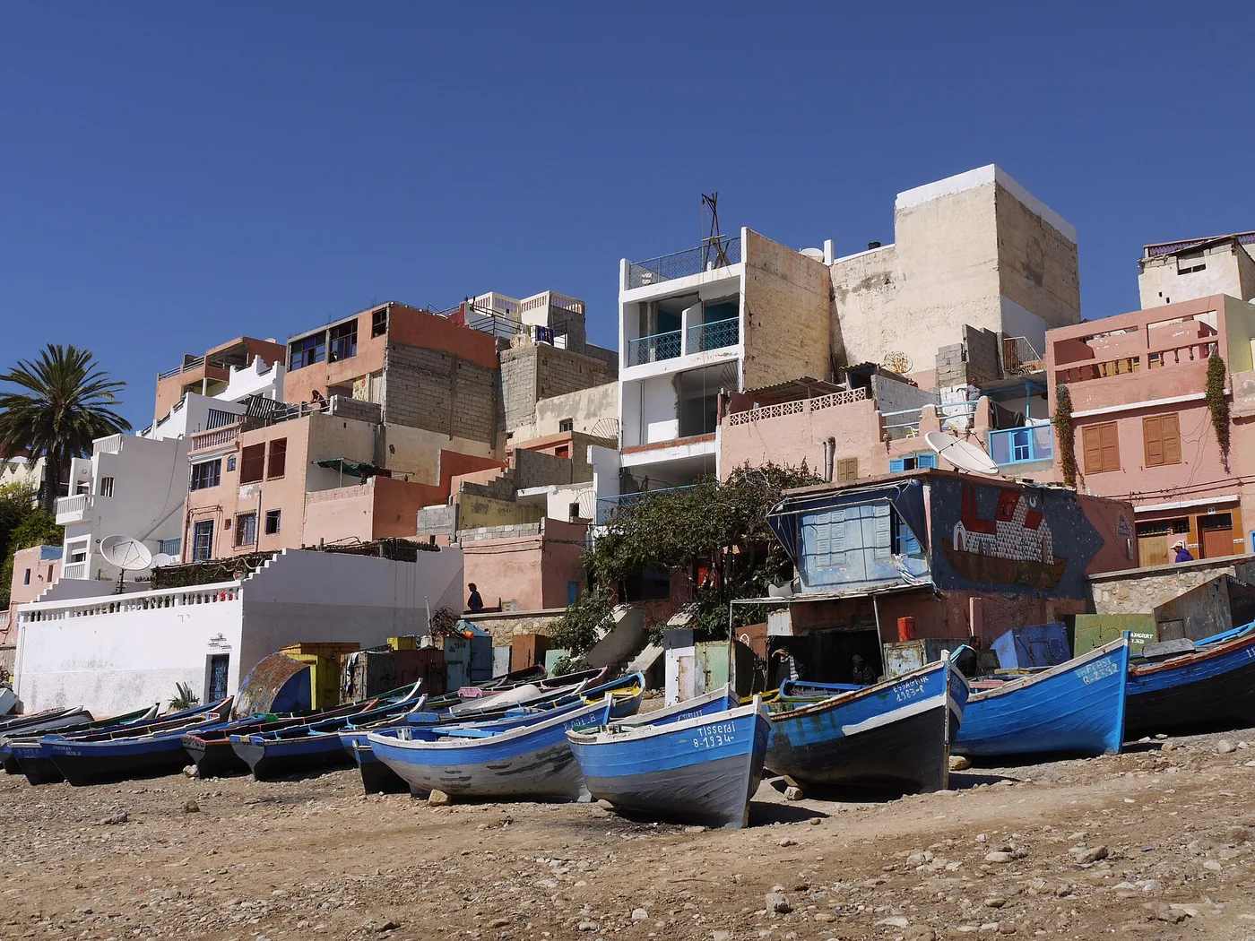 Taghazoutin sininen kalastajasatama