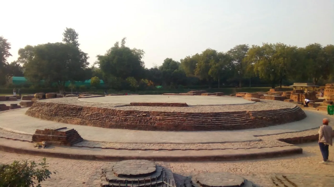 Dhamek-stupa Sarnathissa