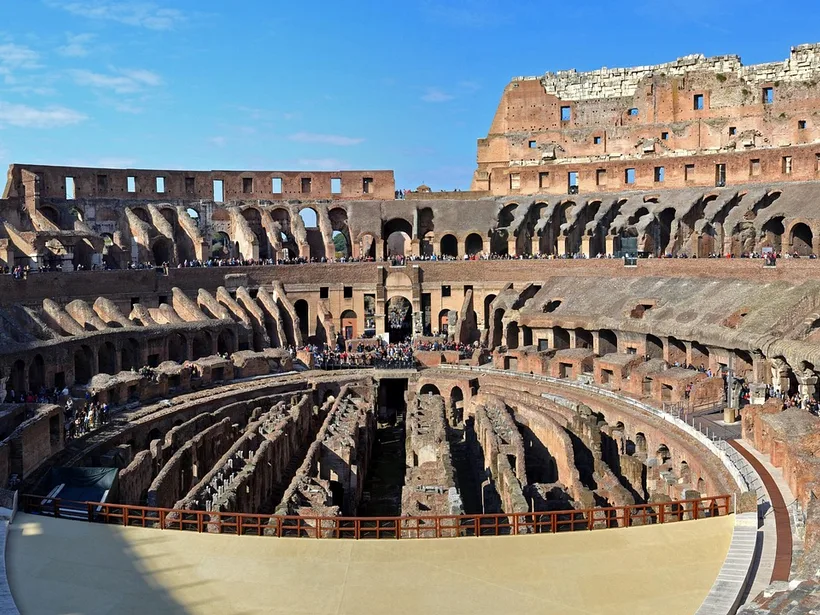 Colosseum & Forum Romanum